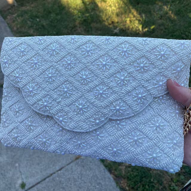 GiftsbyPR - Wholesale Clutch Bag - Women's - Bride Purse, White Bride Purse, Beaded Scallop Brides Bag4