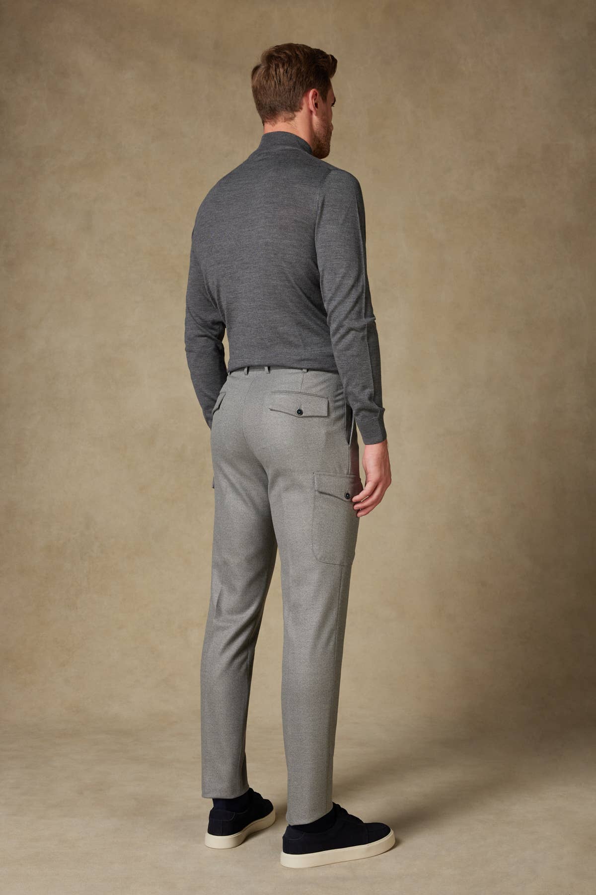 Andrea Nicolotti – Großhandel Hose – Herren – Graue Stoffhose 885-21