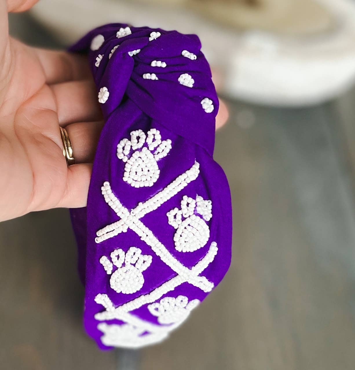 OBX Prep - Wholesale Haarband - Dames - Pootafdruk Zaad Kralen Teamgeest Topknoop Haarband – Cheer13