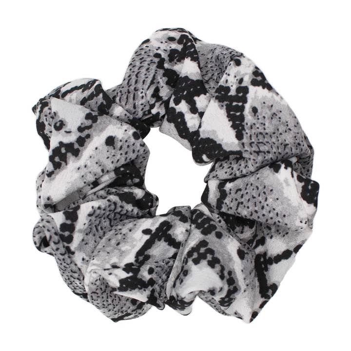 Zuri Snakeprint Scrunchie - Grijs voor wholesale door LUNA CHARLES EMRA LTD