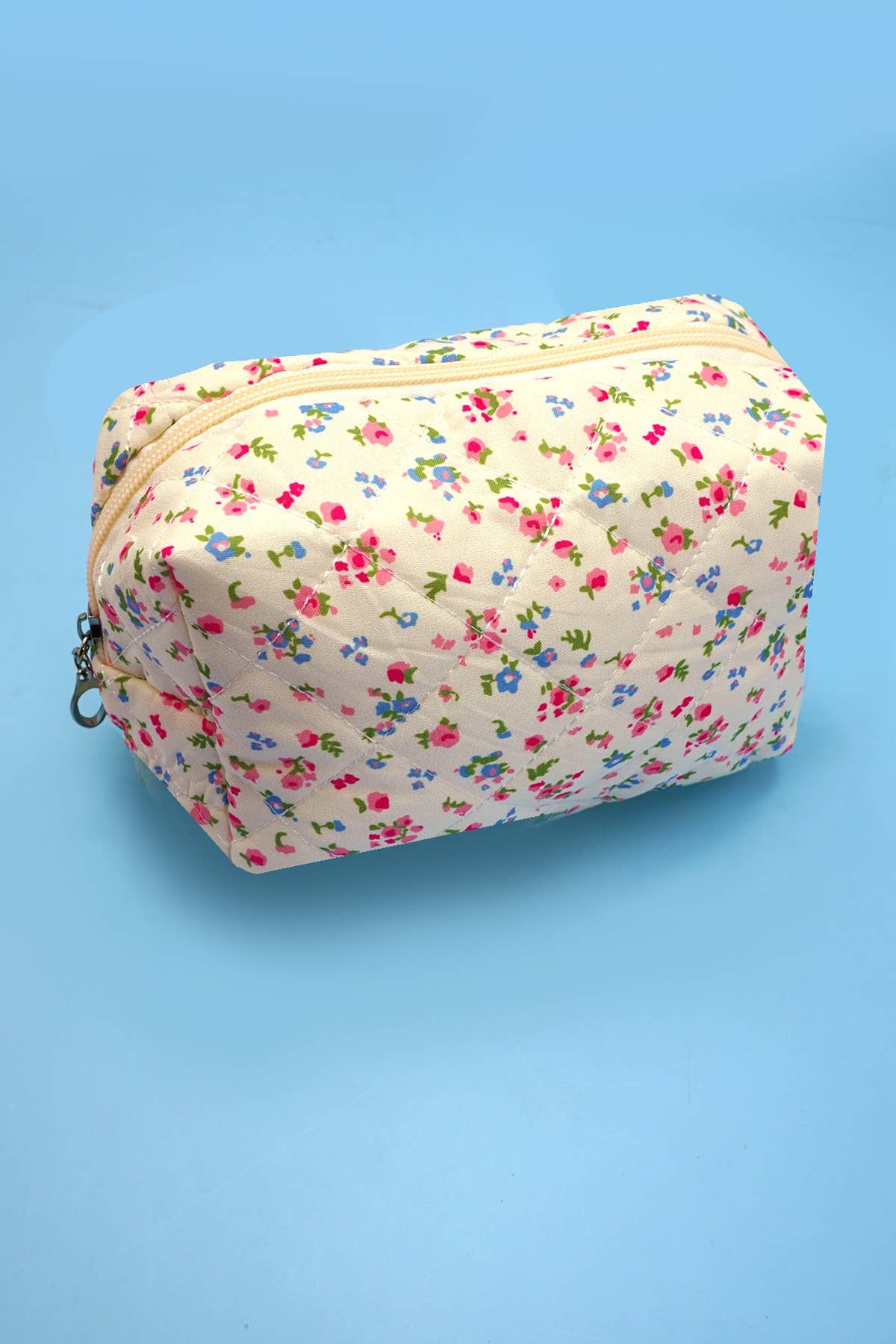 JOSSLYN by wall to wall - Wholesale Makeup/Cosmetic Bag - FLORAL TOILE PATTERN MAKEUP COSMETIC POUCH BAG | 40P5629