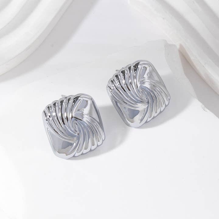 Square stud earrings - Amandine for wholesale by Lovelika