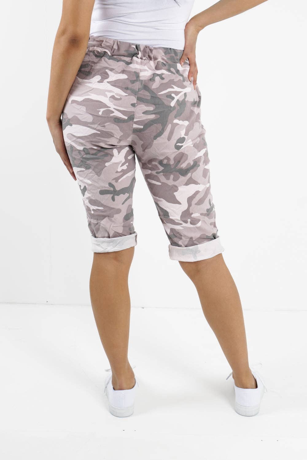 Miss Bold – wholesale Shorts – Women’s – Italian Camouflage Magic Chino Shorts29
