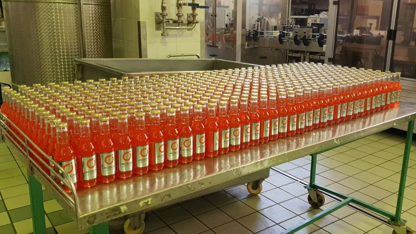 MORONI - Wholesale Non-Alcoholic Aperitif/Mocktail - MORONI BITTER FRIZZANTE 8° in a 20 cl bottle3