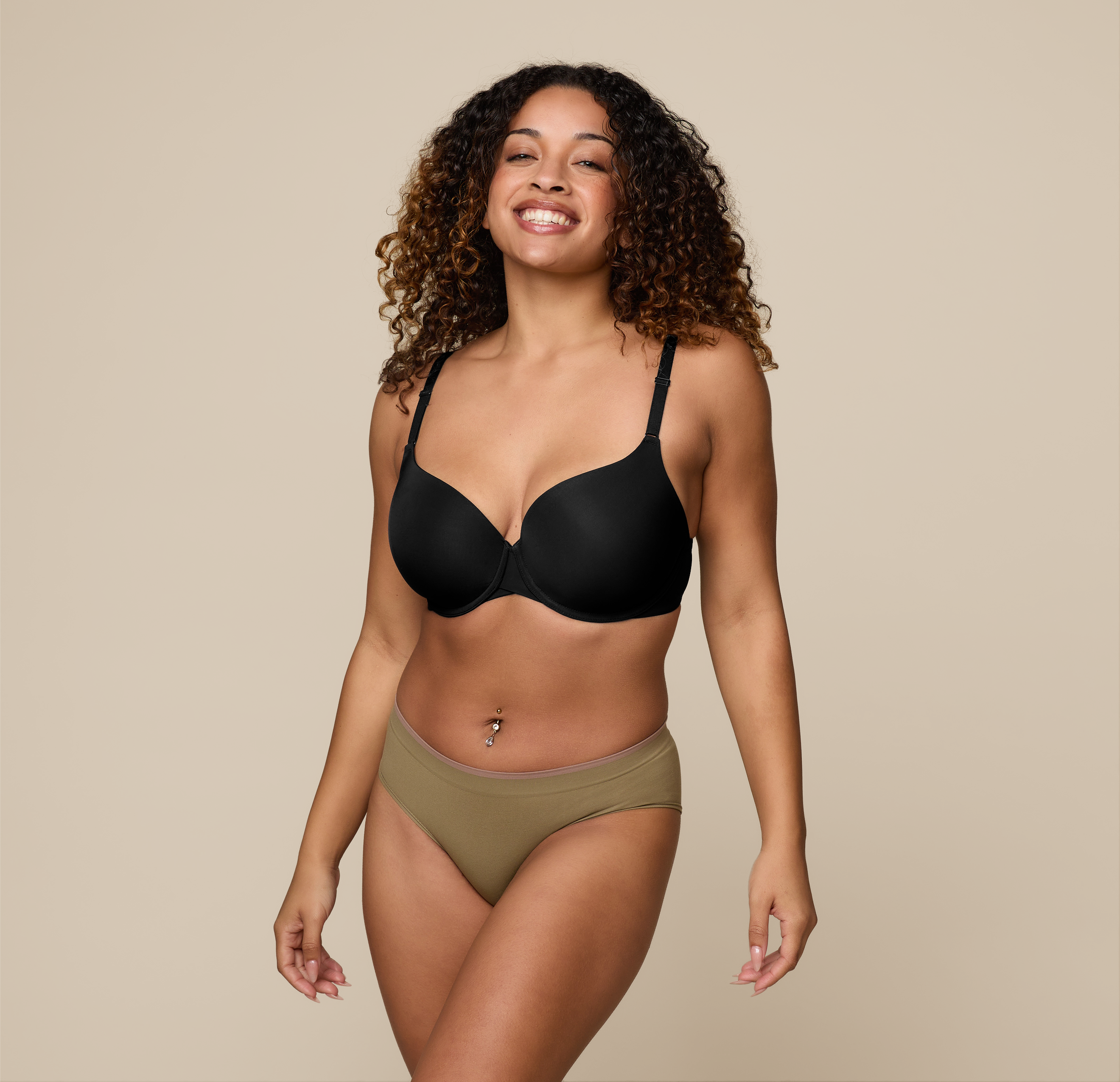 Base T-Shirt Bra - Black for wholesale on Faire1