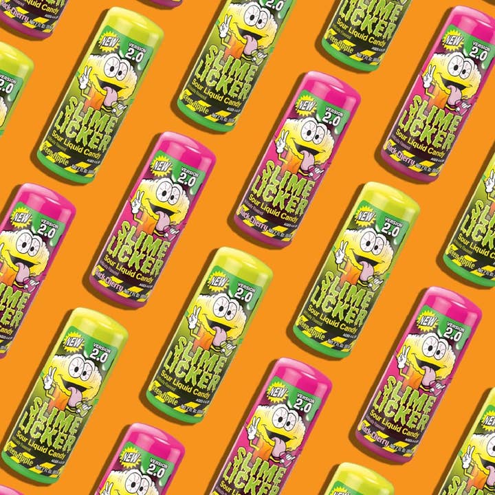 Showcase - Wholesale Gummy - Toxic Waste: Slime Licker 2.0 Version - Green Apple & Black Cherry Roller (Ships Assorted)7