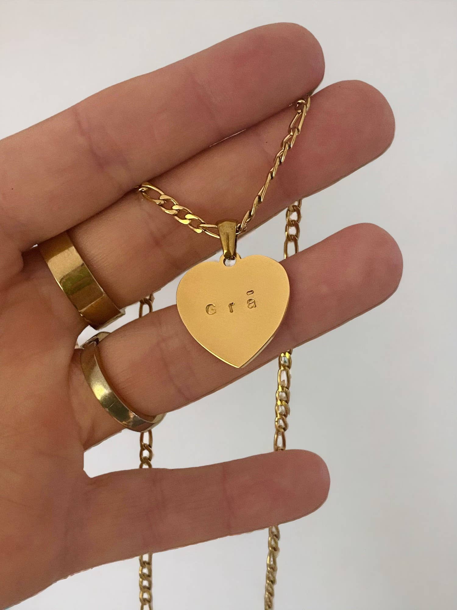 Rudies and Co – Großhandel Kette mit Anhänger/Charm – Grá Irische Gravierte Herz-Liebe Halskette2