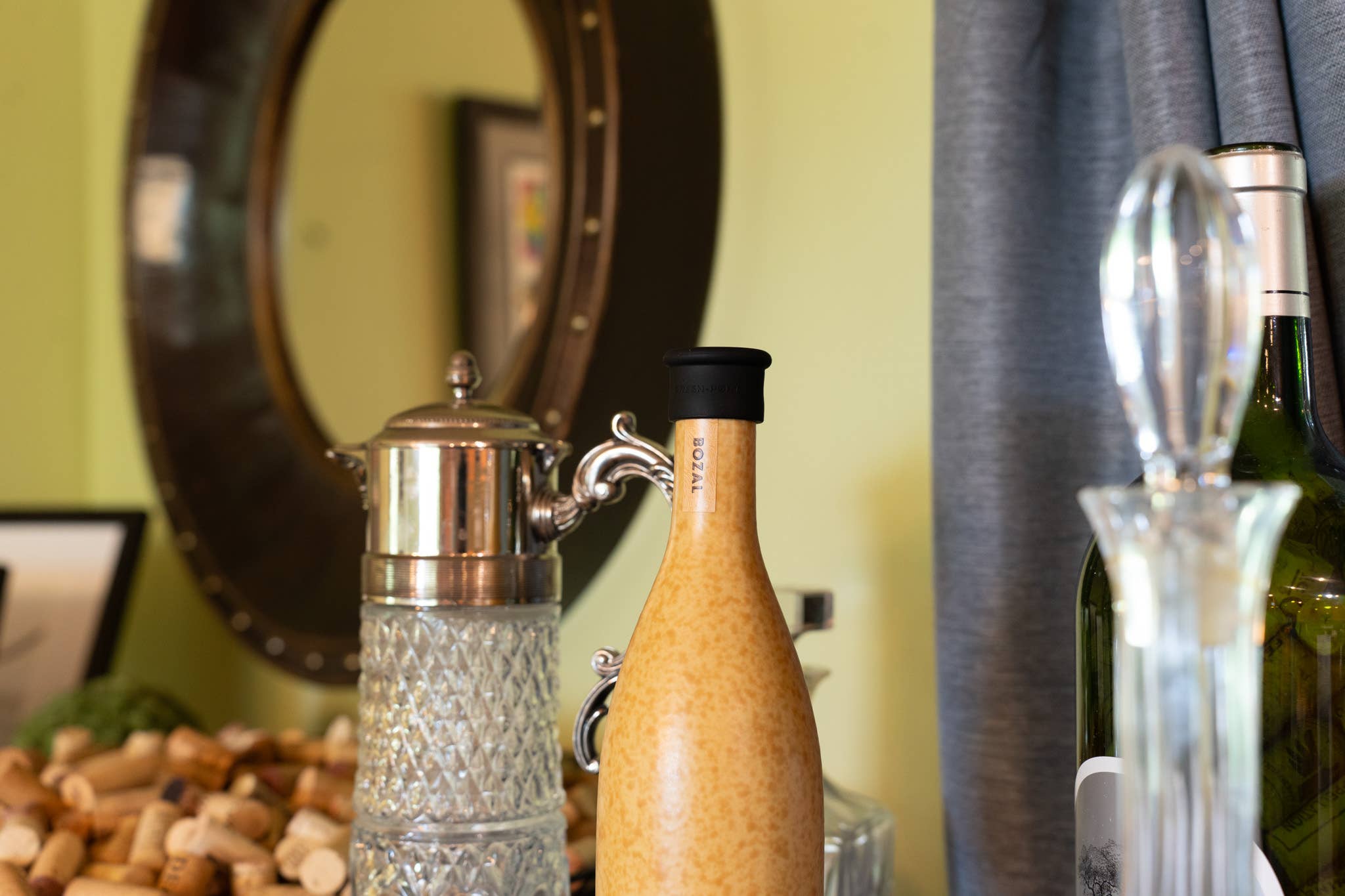 Planetary Design - Wholesale Wine Stopper - Fresh-Port™ Bottle Topper for Wine or Olive Oil3