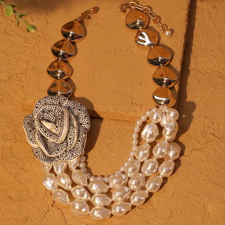 DUA MENKA - Vendita all'ingrosso Collana con ciondolo/pendaglio - Collana con Pendente in Perla Vintage e Rosa – Gioielli di Forte Impatto Visivo5