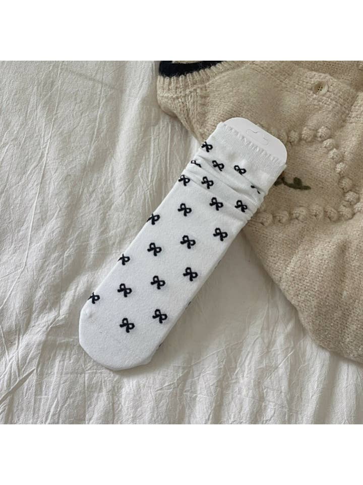 JOSSLYN by wall to wall - Wholesale Socks - Women's - MULTI BOW MID CALF LENGTH SOCKS | 40S02058