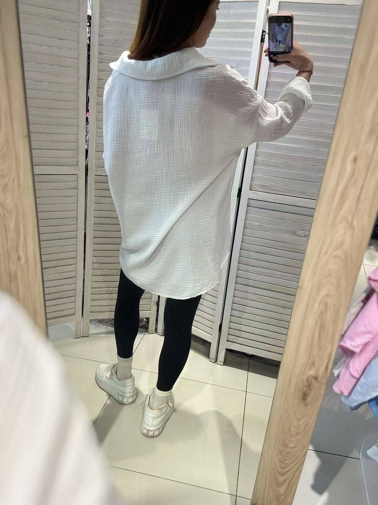 VICTORIA&ISAAC - Wholesale Button Down Shirt - Women's - OVERSIZED COTTON GAUZE SHIRT2