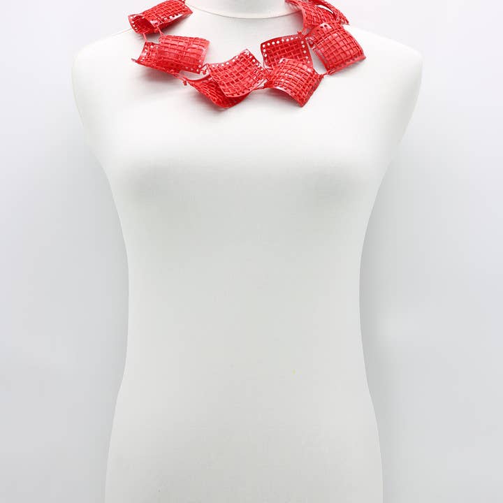 Jianhui London - Wholesale Bib Necklace - Thread On Square Recycled Plastic Necklace5