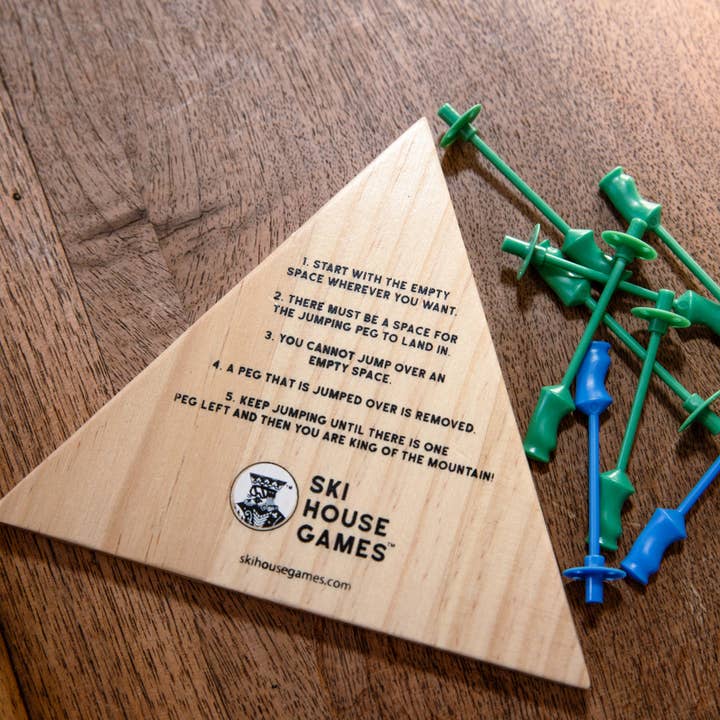 Ski House Games - Wholesale Board Game - Mountain Jump Peg Game2