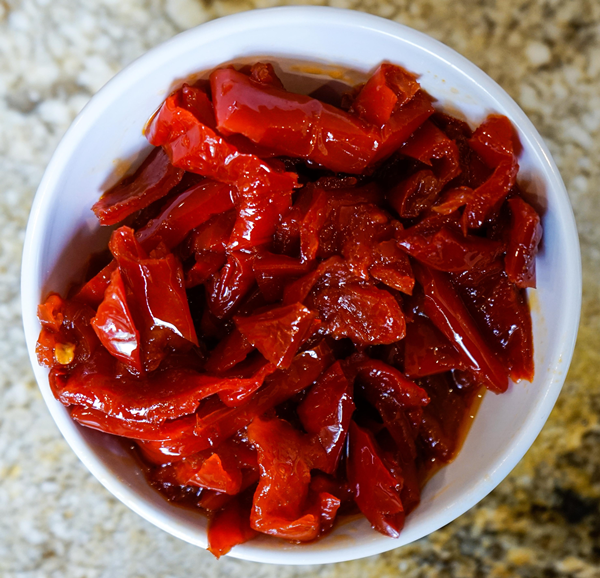 SOLENZI - Wholesale Pickled Vegetables - Sun-dried SWEET PEPPERS 190g1