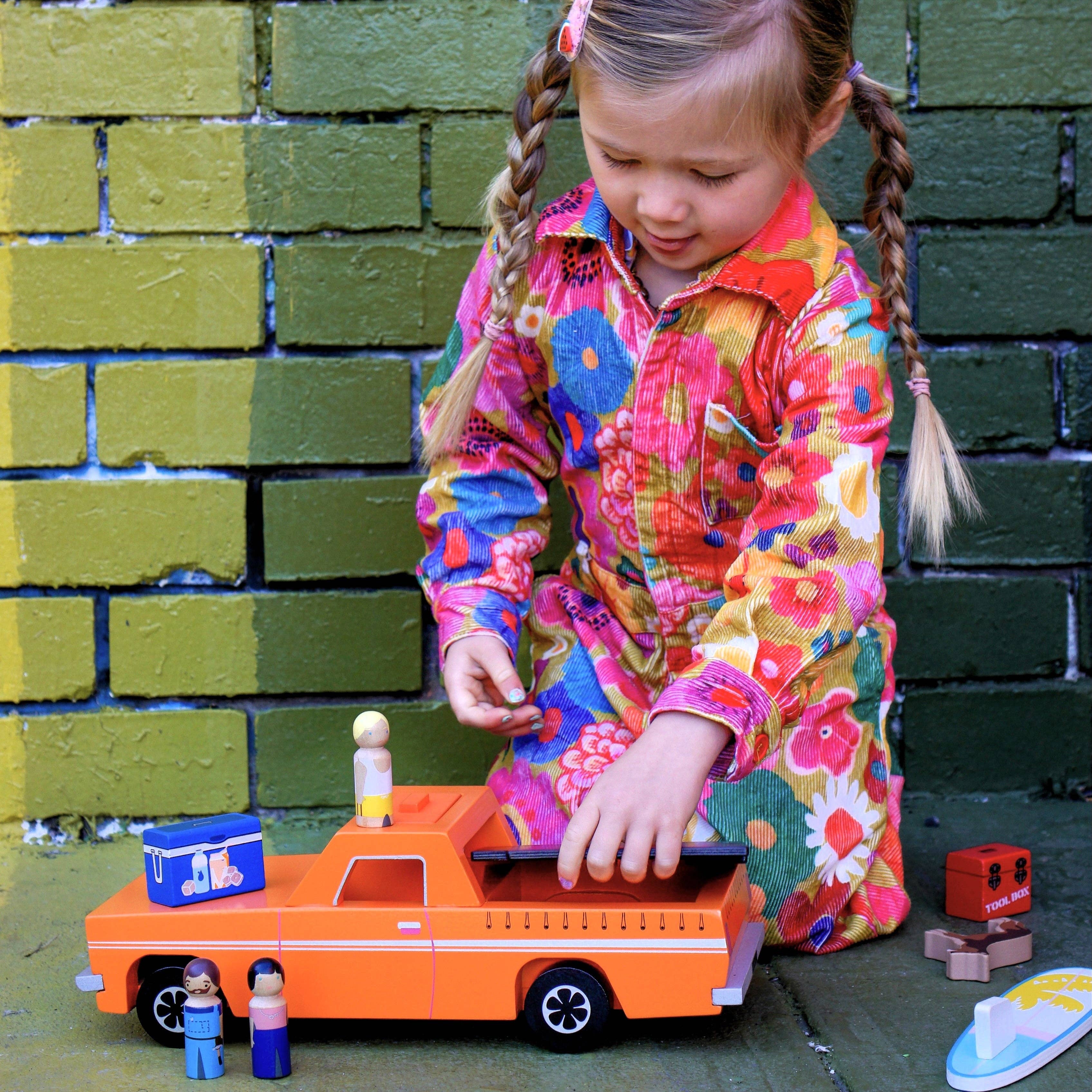 Make Me Iconic – wholesale Toy car/truck – Child – WOODEN TOY - AUSTRALIAN UTE2