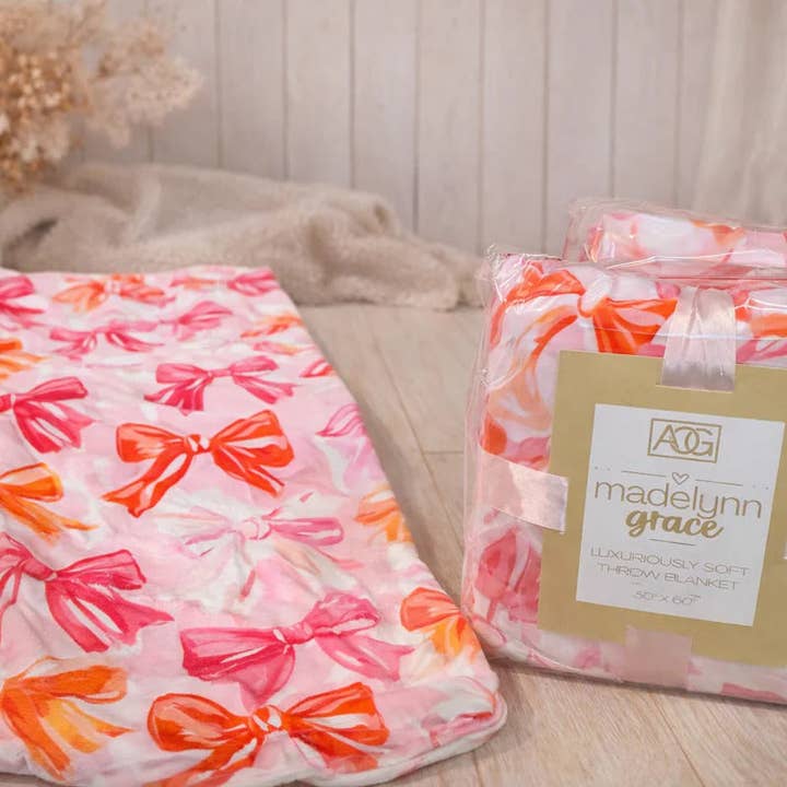 Ace of Grace - Wholesale Bedding Blanket - Kids & Baby - Madelynn Grace Luxe Fleece Blankets6