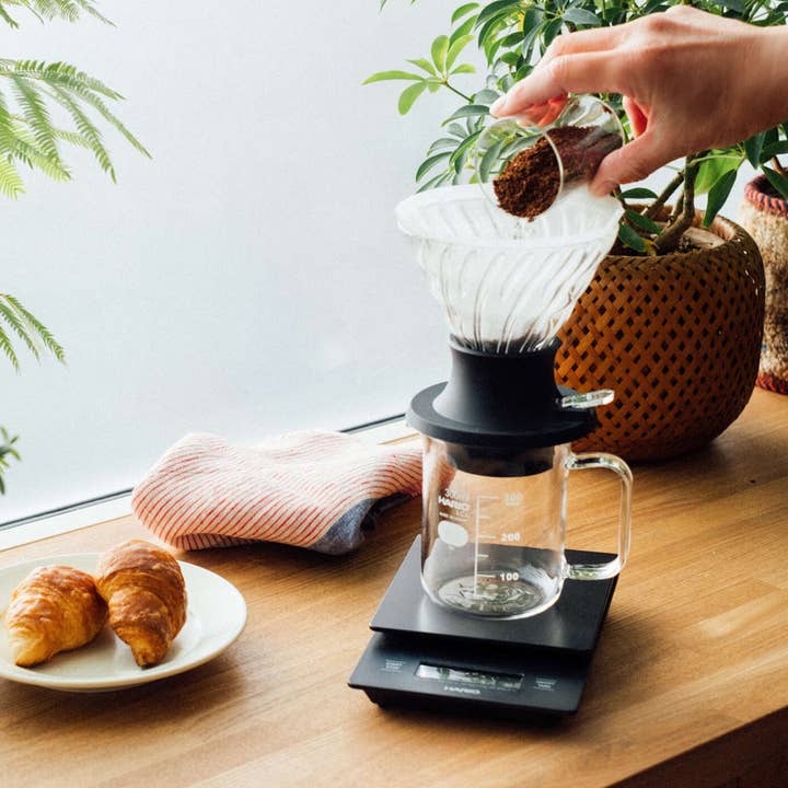 HARIO USA - Wholesale Pour Over & Dripper - V60 Glass "Switch" Dripper1