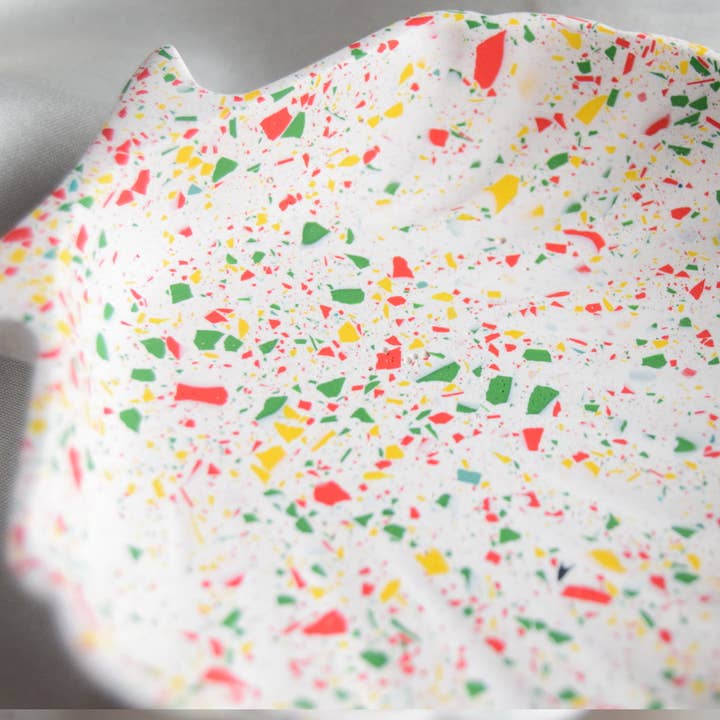 Fox and Bunny Rise – wholesale Jewellery dish – Bright Terrazzo Neve Jesmonite Shell Dish4