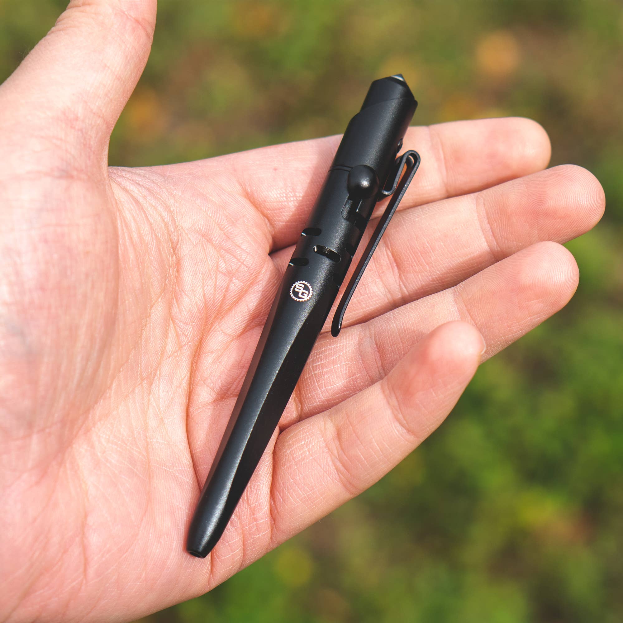 CurateNYC - Wholesale Pen - SKRAWL Tactical Pen with Pressurized Ink & Window Breaker