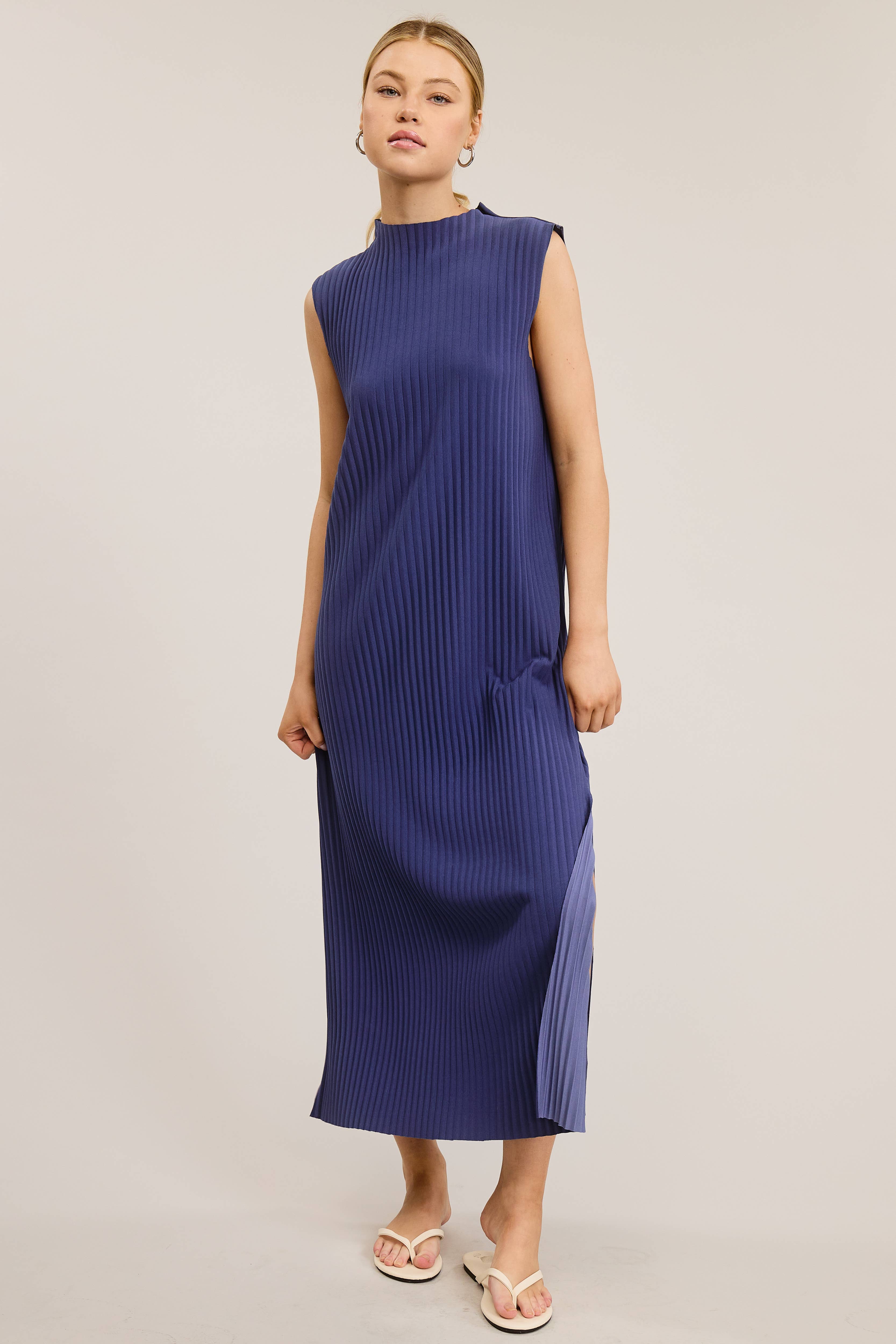 Mimosa - Wholesale Dress - Women's - Sleeveless Pleated Midi Dress with Side Slit5