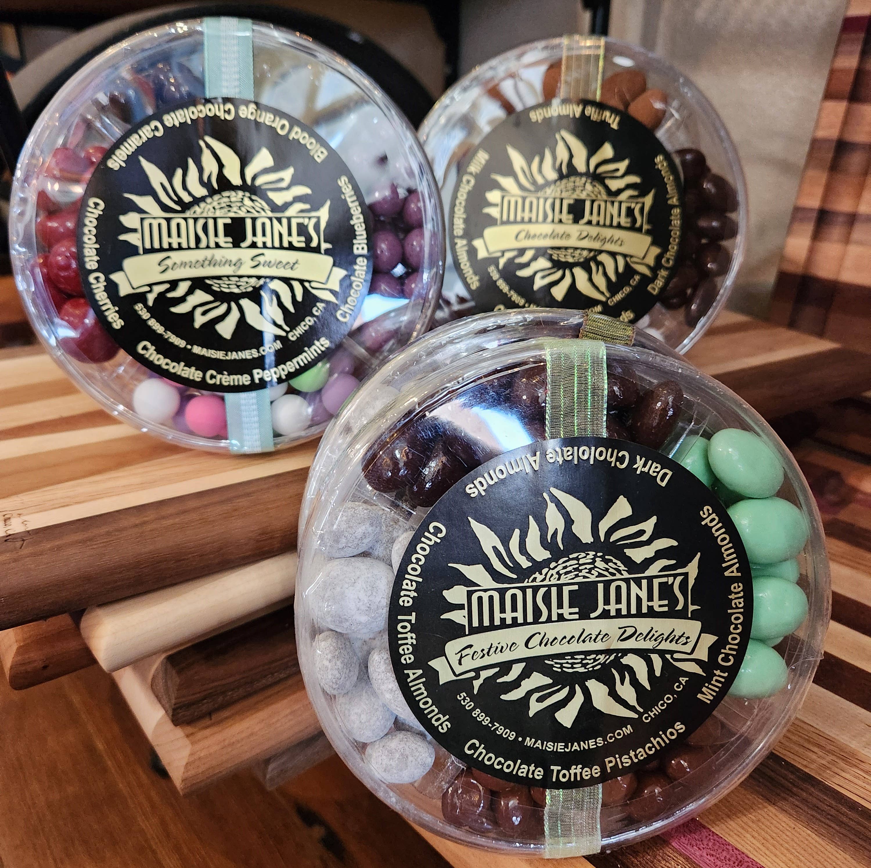 Maisie Jane’s - Wholesale Chocolate Covered Sweets - Festive Chocolate Delight – Almond Gift Tray1