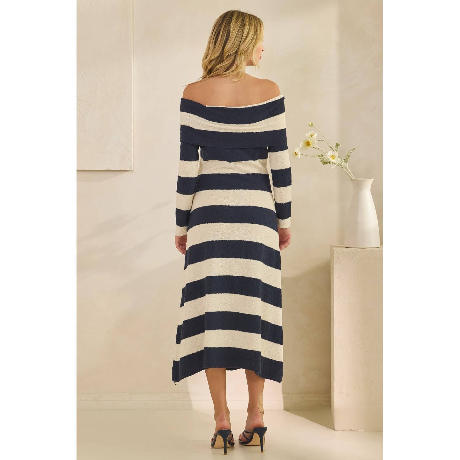 Veveret - Wholesale Dress - Women's - Texture Knit Off-Shoulder Wide Stripe Long Dress 23