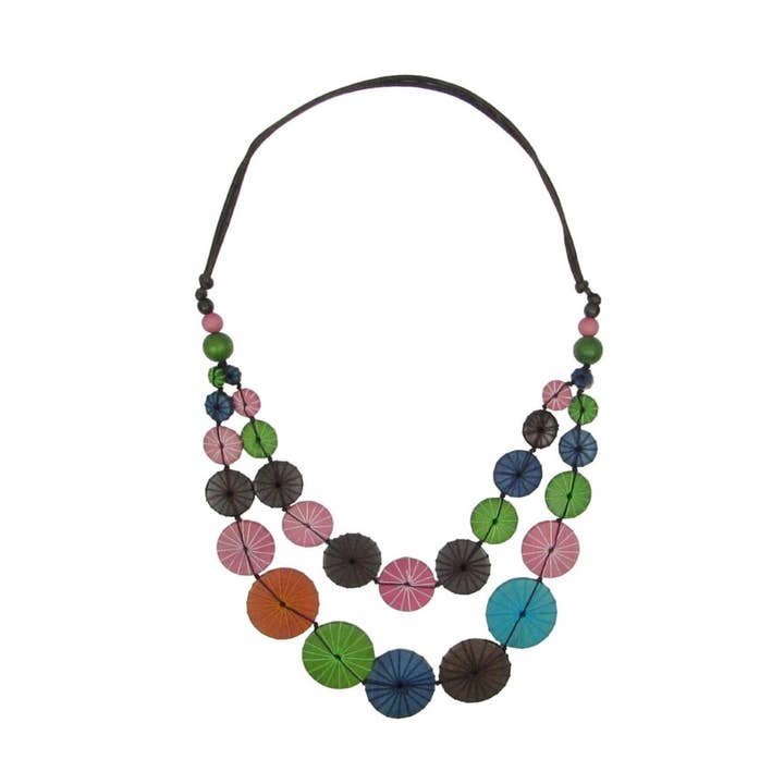 Chika tvåradigt halsband med flerfärgade träpärlor utan metall för wholesale av Katie and Company