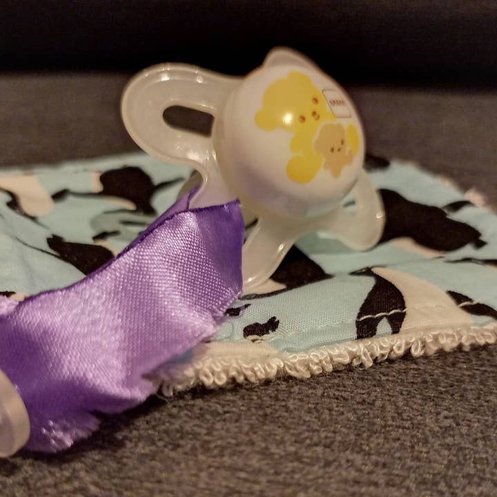 Comfort holder for wholesale by Boos Boutique