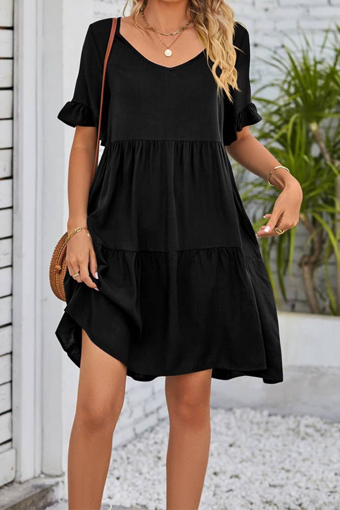 UNISHE - Vendita all'ingrosso Vestito - Donna - Abito A Balze Con Volant Con Scollo A V Semplice E Tasche MD0382