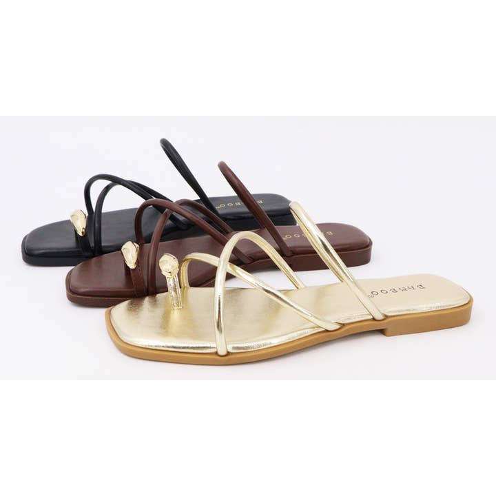 Mars Sky Shoes Wholesale - Wholesale Sandals - Women's - Bamboo HINT-91 Crisscross Strap Ring Toe Flat Beach Sandals