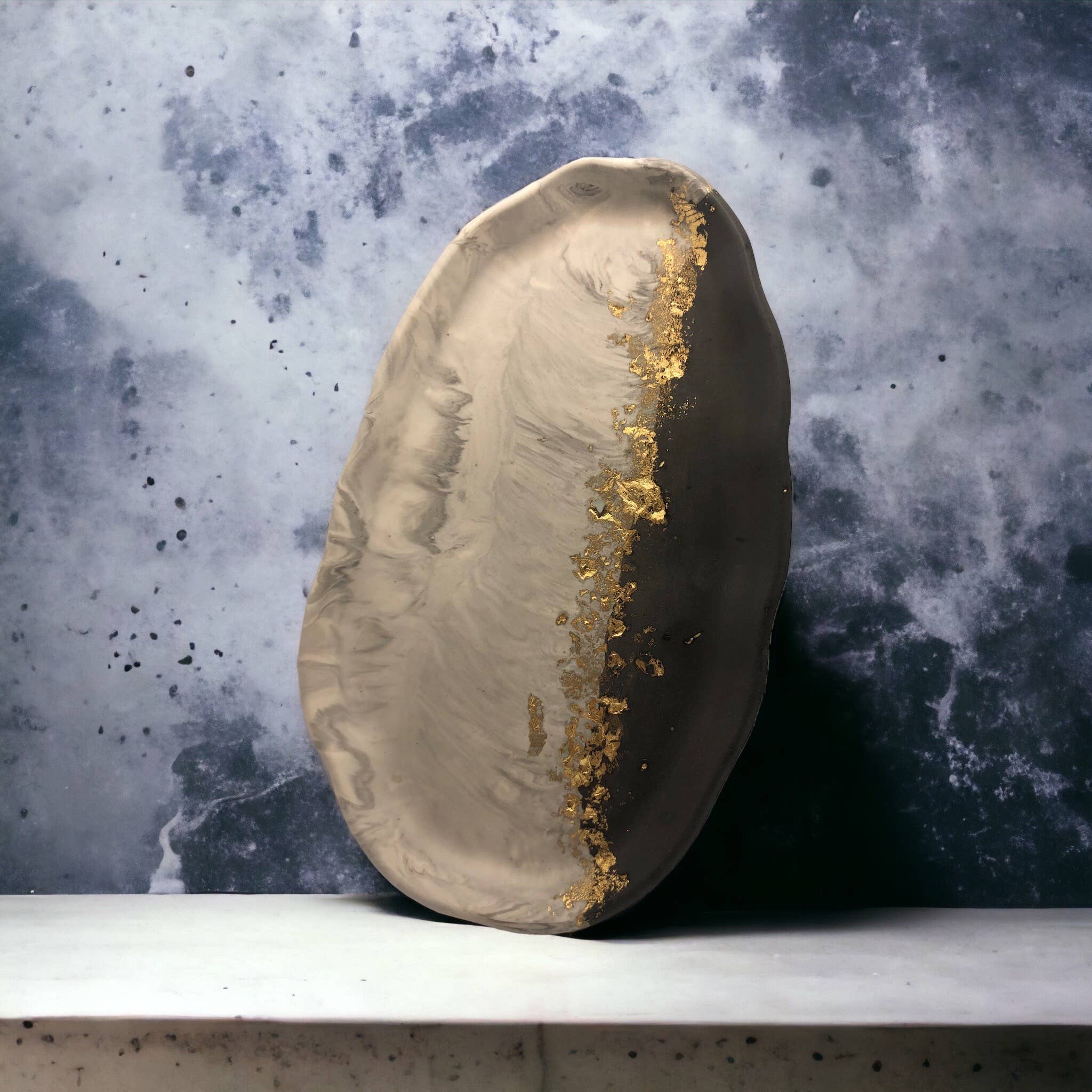 Eco Homeware Studio - Wholesale Decorative Tray - Handmade Jesmonite Large oval Tray- Grey, Marble & Gold leaf1