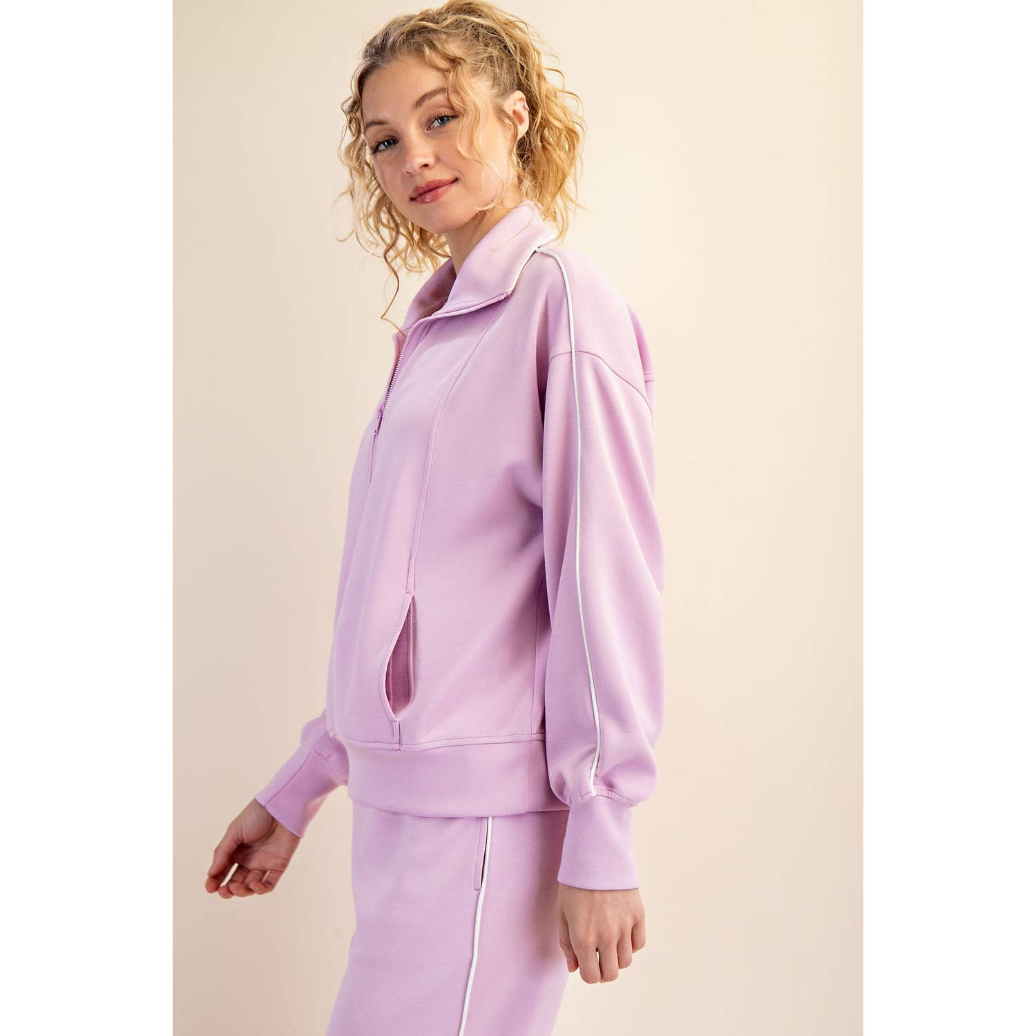 Rae Mode - Vendita all'ingrosso Felpa - Donna - PULLOVER CON ZIP A QUARTO E TUBAZIONI SCUBA MODALE22