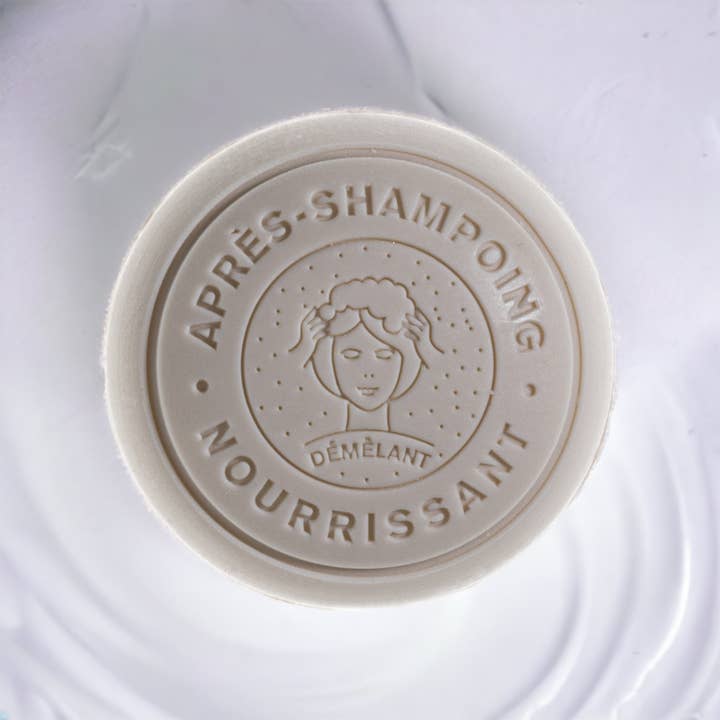 Närande fast balsam med ekologisk åsnemjölk 110 g för wholesale av Bodensee Cosmetics