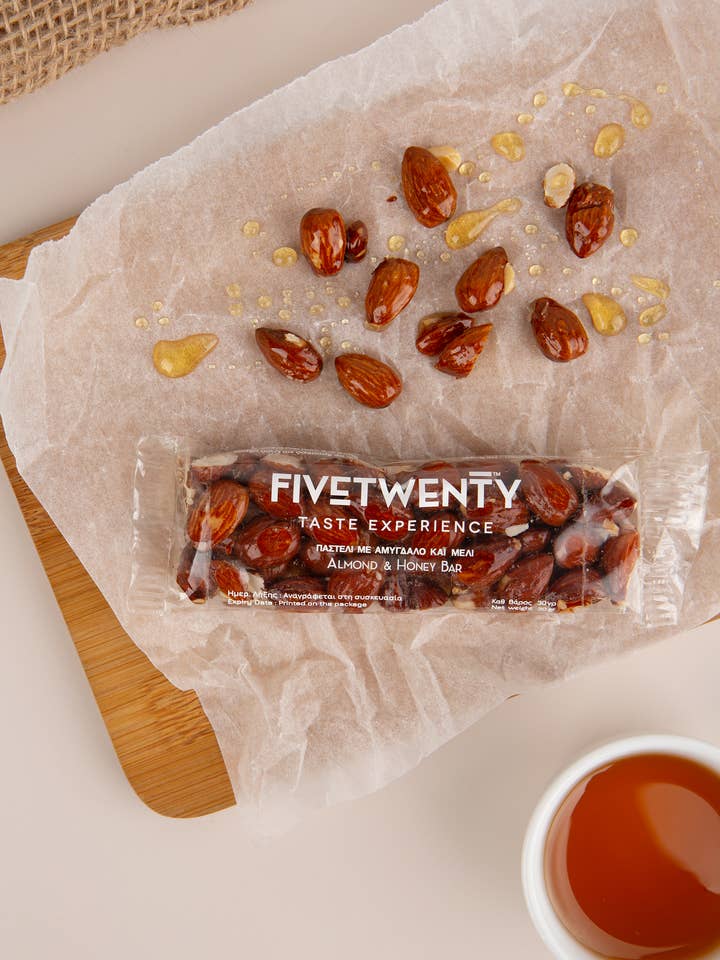 Energy bar with almonds and honey 30g for wholesale by FiveTwenty Taste Experience