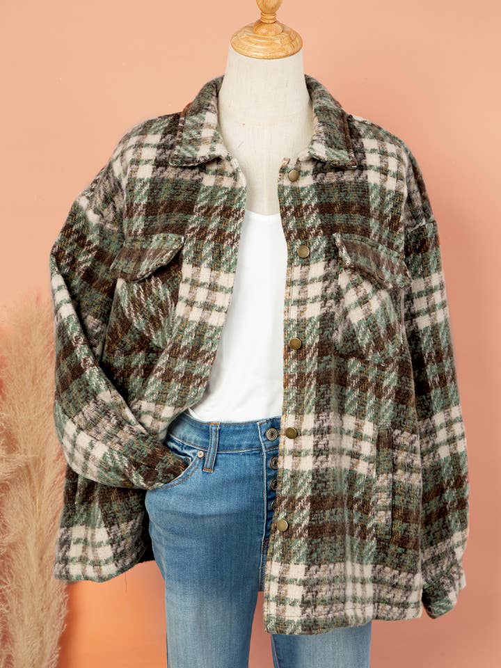 Aapparella - Wholesale Shirt Jacket/Shacket - Women's - Plaid Print Chest Pockets Turn Down Shacket | S-XL