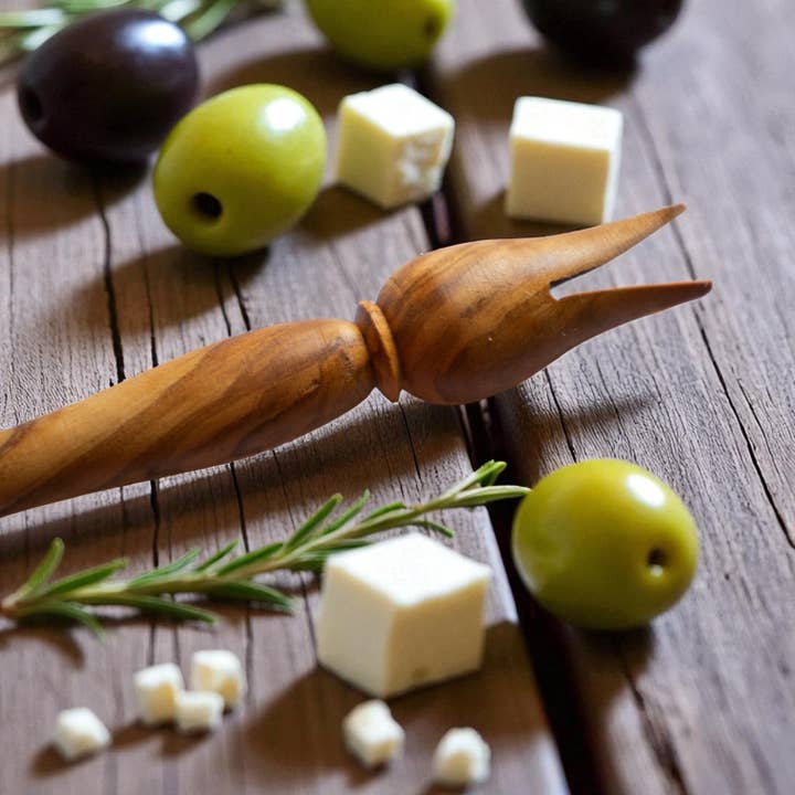 Handcrafted Olivewood - Wholesale Appetizer Serveware - Artisanal Olive Wood Appetizer Fork1