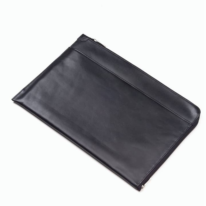 Quinley Leather Underarm Folder Holder for wholesale by Clava Leathergoods and Accessories