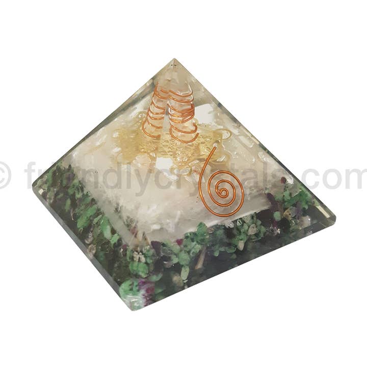 Rubino in Zoisite con Bastoncini di Selenite - Piramide di Metatron 75-80 mm - NUOVO per la vendita all'ingrosso da parte di Friendly Crystals