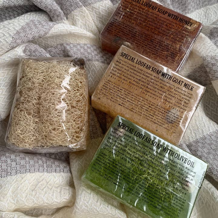 Levant’s Naturals - Wholesale Bar Soap - Exfoliating Loofah Soap Bar, Luffa Soap, 100% Handmade Soap - Nourishing, Hydrating, Moisturizing Soap For Face and Body - Glycerin Soap With Loofah Inside - GREAT For Sensitive Skin, 4.2 Oz.