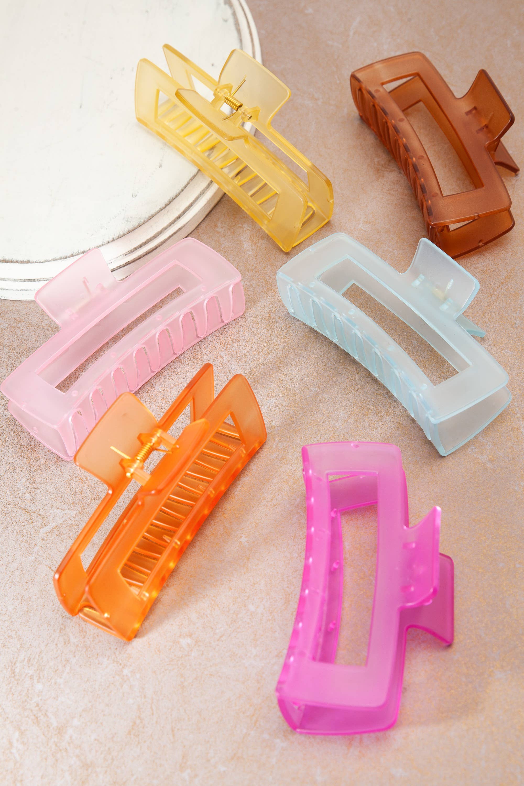 JOSSLYN by wall to wall - Wholesale Hair Clip - Women's - EXTRA LARGE HAIR CLAW CLIPS  | 40H43716