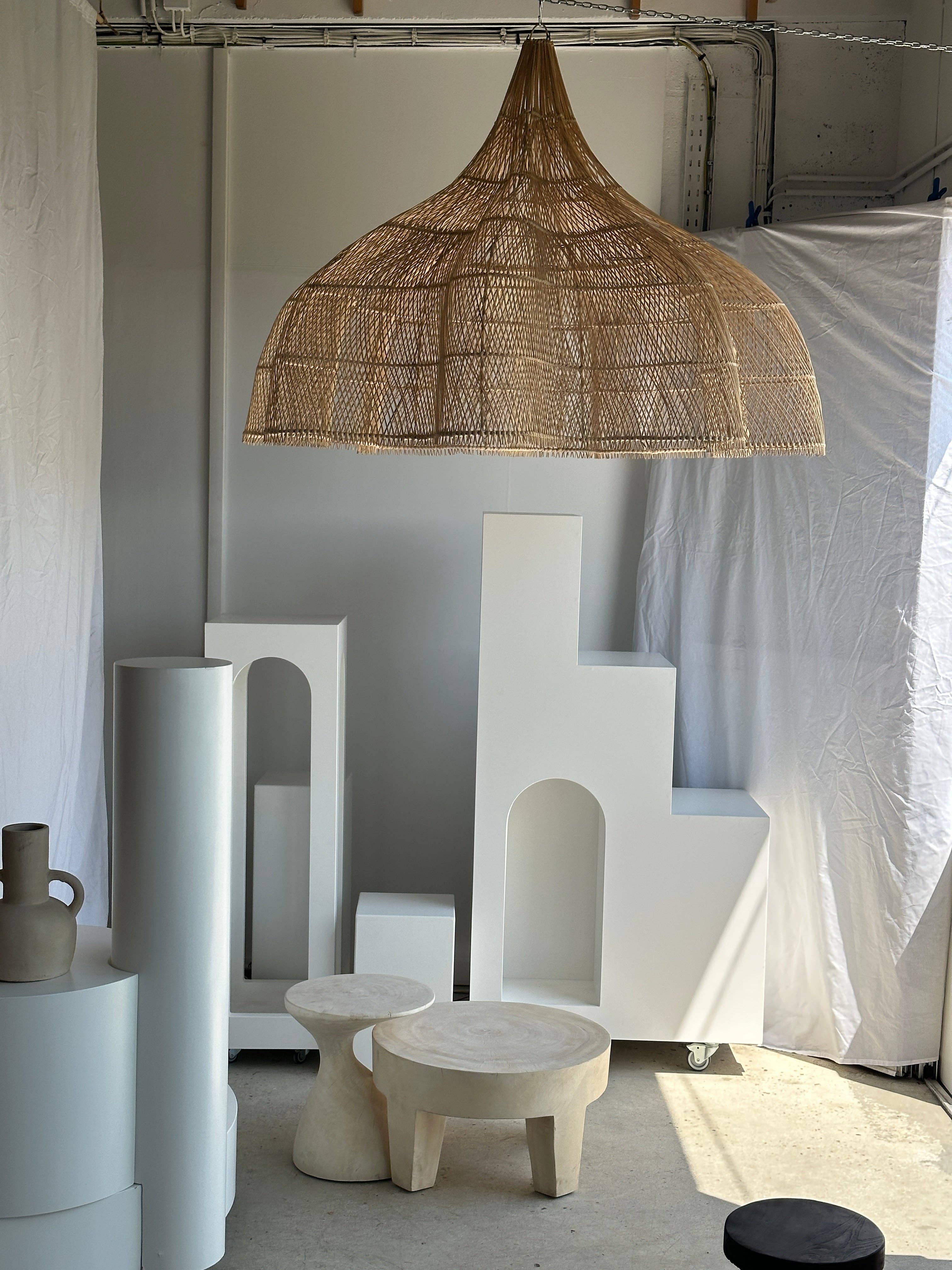 Office Objets - Wholesale Chandelier/Hanging Light - Immense rattan suspension in the shape of a flower, tulip, corolla H:1m; D:1m5013