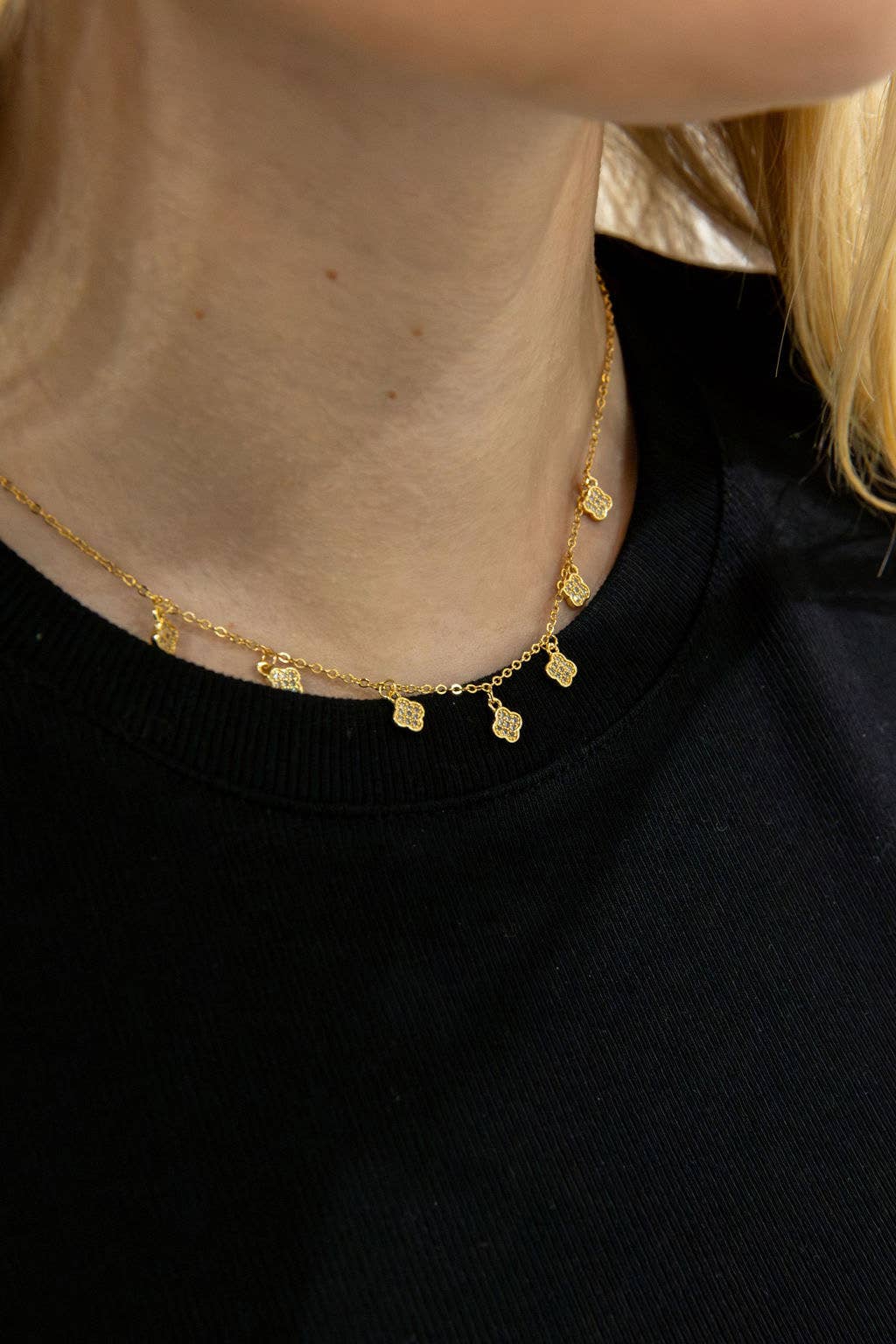 White Leaf - Vente Colliers à pendentif - Collier Mini Multi Clover Drop en Or2