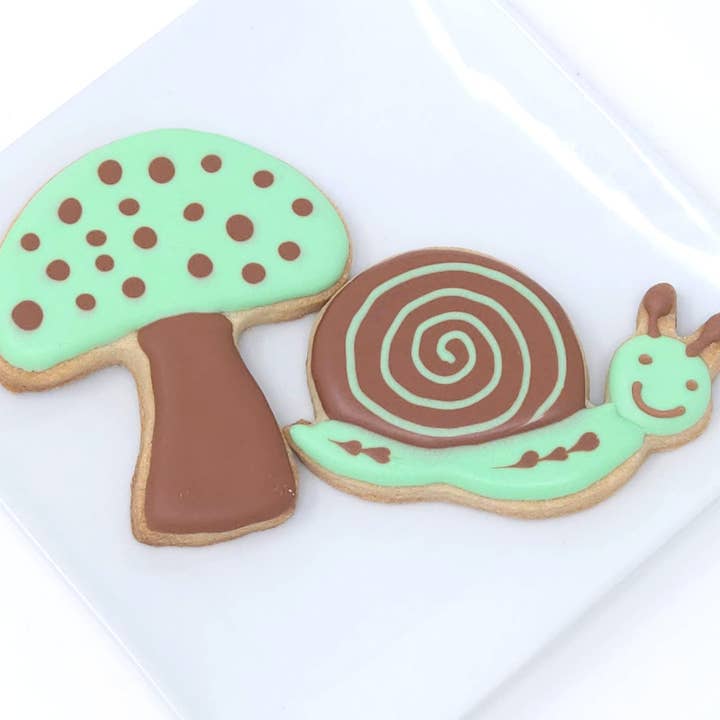 Spring Garden Keks-Set mit Schnecke und Pilzen für den Großhandel von Wild Angel Treats, LLC