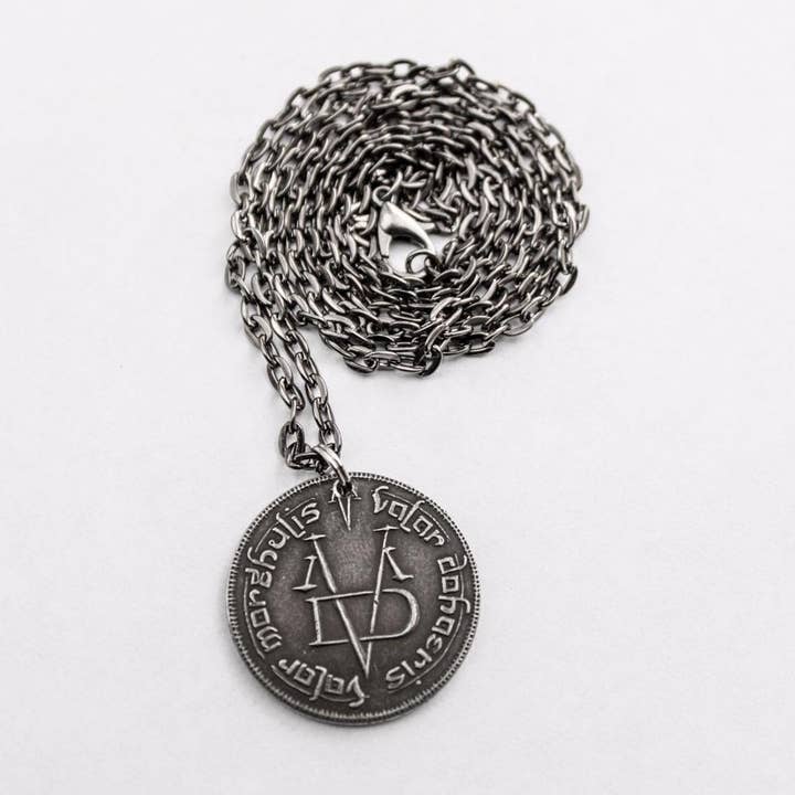 Shire Post Mint - Wholesale Pendant/Charm Necklace - Valar Morghulis Necklace
