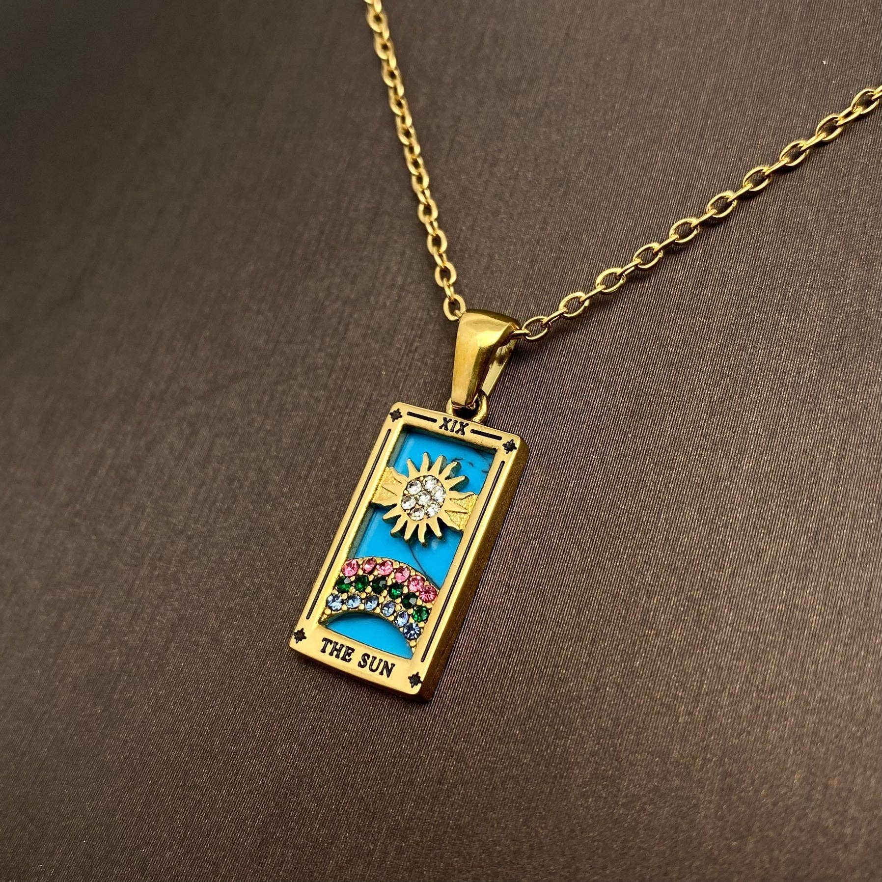 Mio Queena – Engroshandel Halskæde med vedhæng – Stjerne Måne Tarot 18K Guldbelagt Stålhalskæde - FGS/MS6