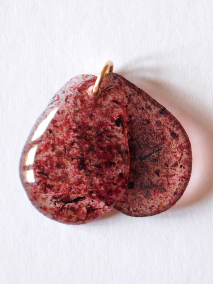 Kelp Laver Pink, Pendant. Silver for wholesale by Jasmine Linington