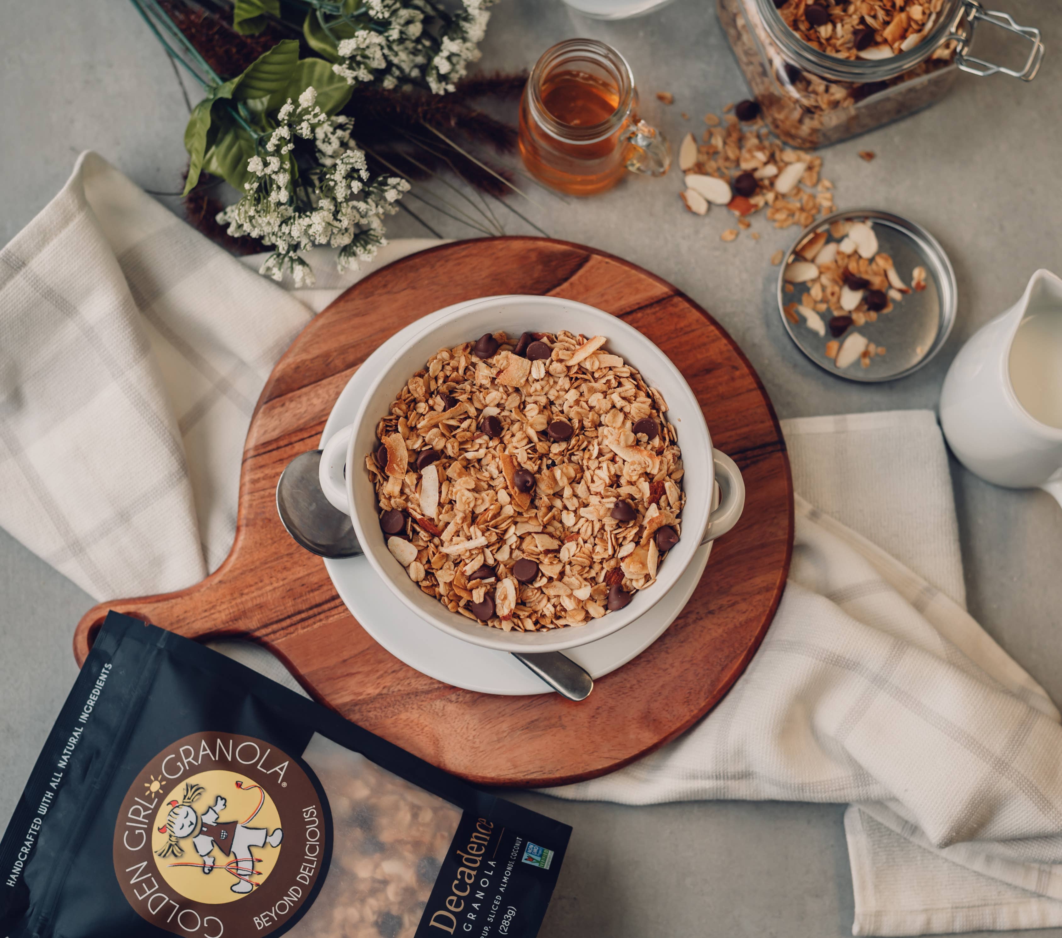 Golden Girl Granola - Wholesale Granola - Chocolate Decadence Gourmet Granola 10 oz4