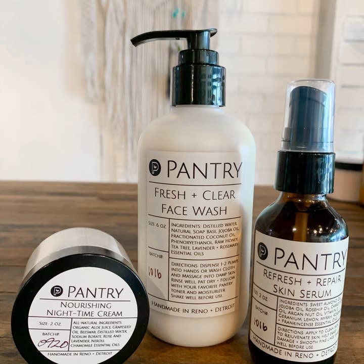 Pantry Products - Skin, Body, + Wellness – Engroshandel Ansigtsrens – Frisk + Klar Ansigtsvask - Rå Honning+ Jojoba Cleanser