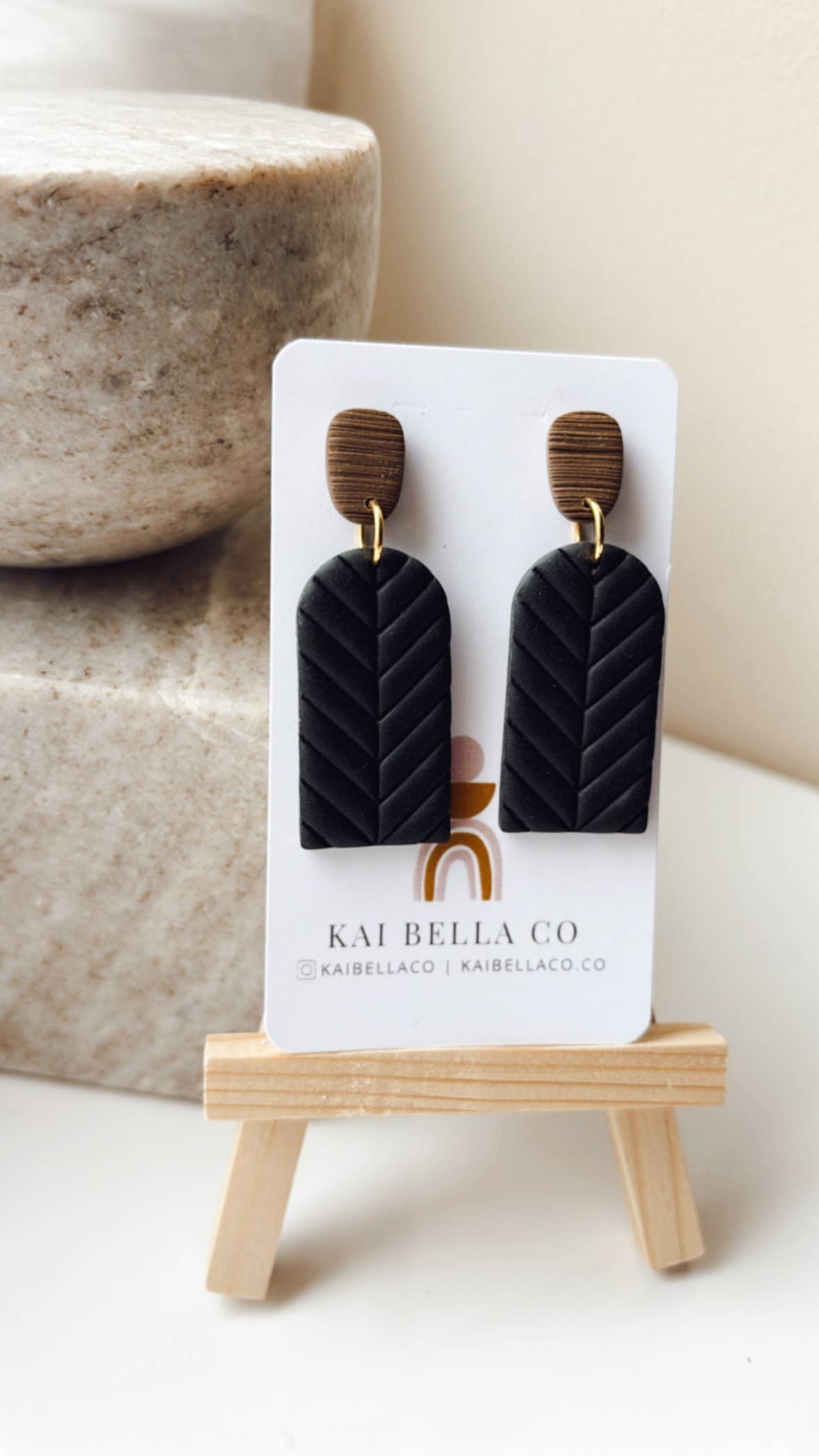 KaiBellaCo - Wholesale Dangle Earrings - The Krista | Everyday Style0