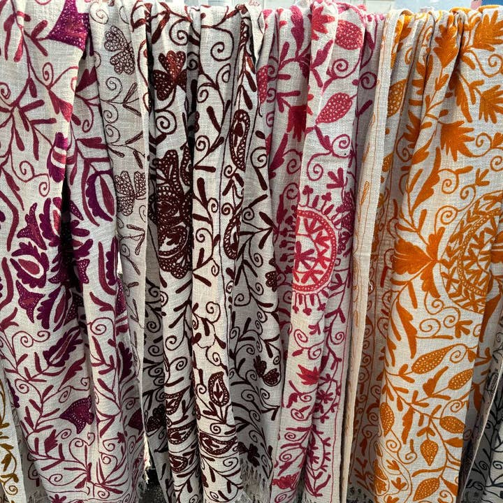 GYPSY STUDIO - Wholesale Throw Blanket - Cotton Suzani Embroidery Throw 5 pieces Decorative Bed Cover5